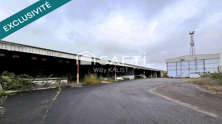 Ma-Cabane - Vente Immeuble Chateau-la-Valliere, 2500 m²