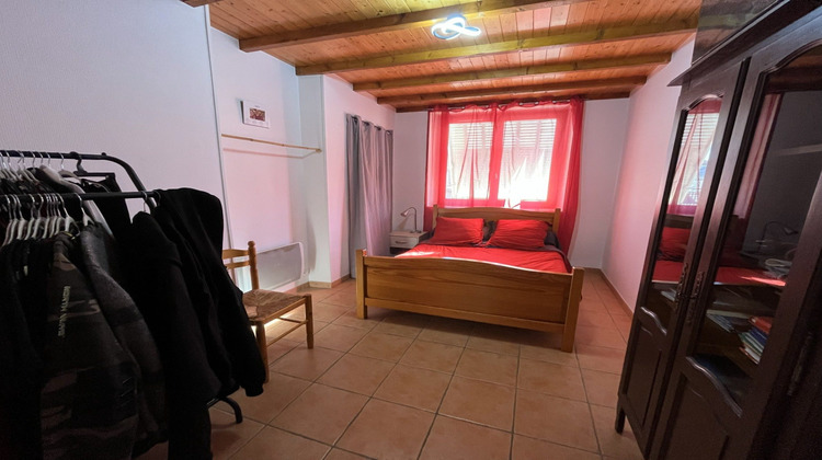 Ma-Cabane - Vente Immeuble Châteauneuf-de-Galaure, 208 m²