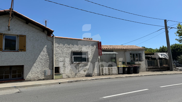 Ma-Cabane - Vente Immeuble Châteauneuf-Grasse, 179 m²