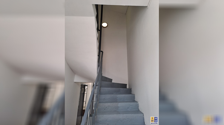 Ma-Cabane - Vente Immeuble Châteauneuf-sur-Cher, 479 m²