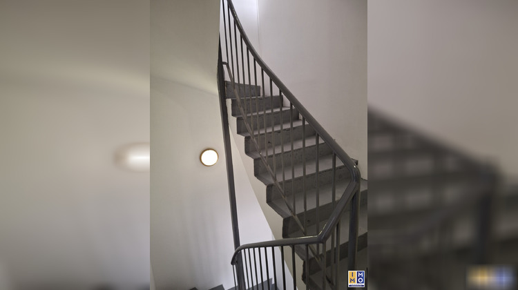 Ma-Cabane - Vente Immeuble Châteauneuf-sur-Cher, 479 m²