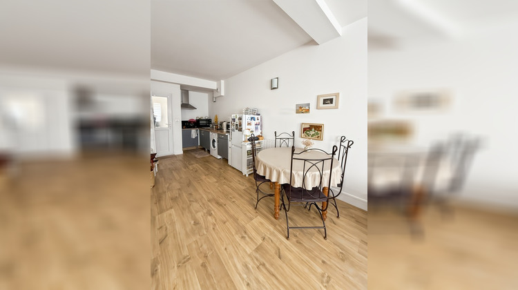 Ma-Cabane - Vente Immeuble CHATELLERAULT, 86 m²