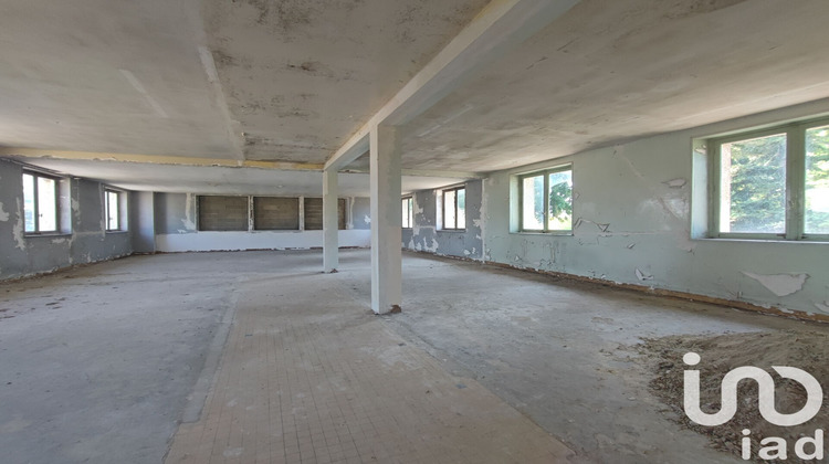 Ma-Cabane - Vente Immeuble Chaumont-en-Vexin, 630 m²