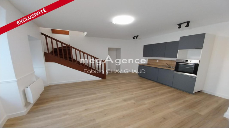 Ma-Cabane - Vente Immeuble CHAVAGNES EN PAILLERS, 400 m²