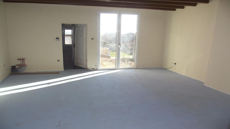 Ma-Cabane - Vente Immeuble CHAVANGES, 123 m²