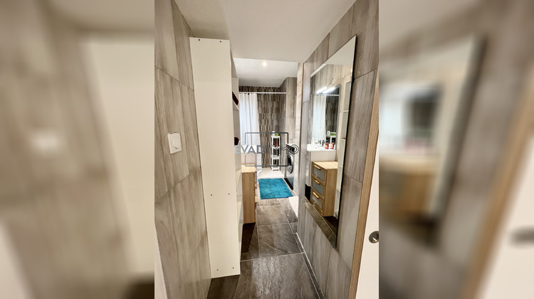 Ma-Cabane - Vente Immeuble Chazelles-sur-Lyon, 106 m²