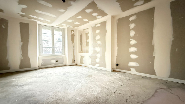 Ma-Cabane - Vente Immeuble CHEMILLE, 142 m²