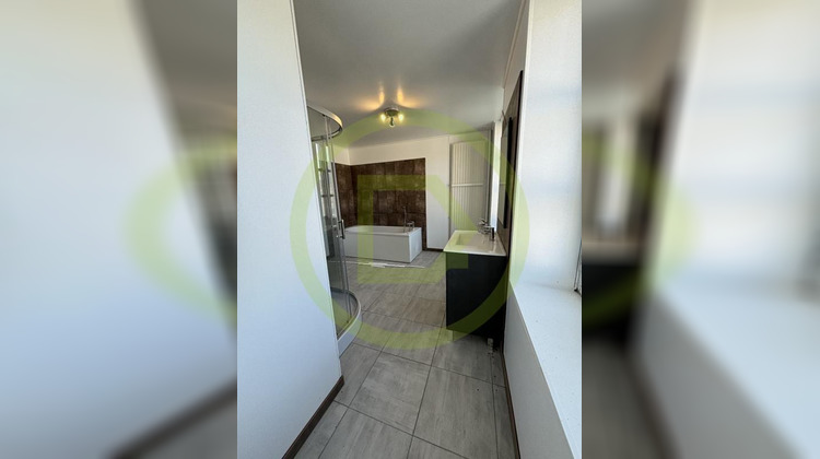 Ma-Cabane - Vente Immeuble CHENERAILLES, 285 m²