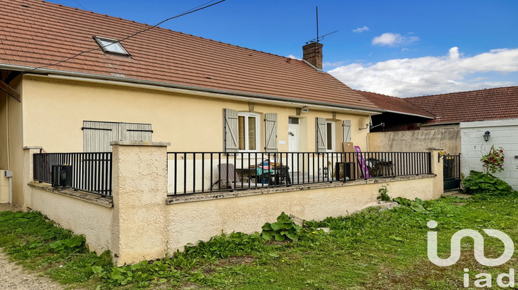 Ma-Cabane - Vente Immeuble Chevrières, 174 m²