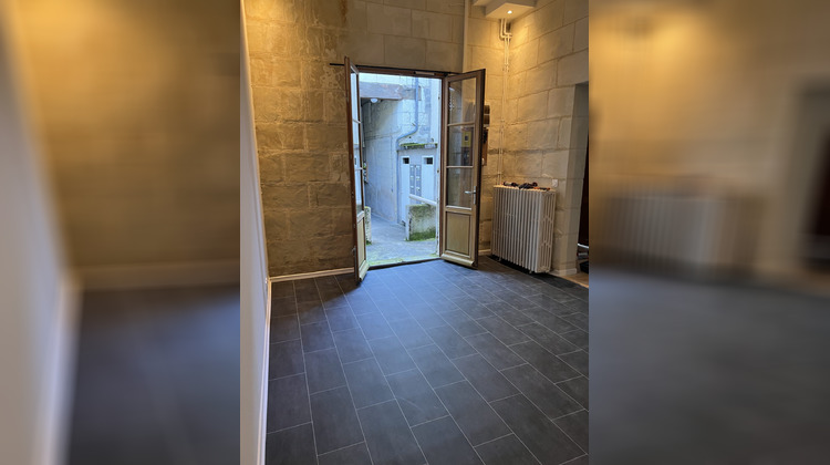 Ma-Cabane - Vente Immeuble Chinon, 363 m²