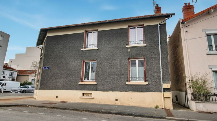 Ma-Cabane - Vente Immeuble CLERMONT-FERRAND, 85 m²