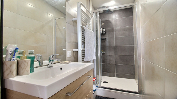 Ma-Cabane - Vente Immeuble CLERMONT-FERRAND, 85 m²