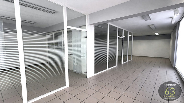 Ma-Cabane - Vente Immeuble Clermont-Ferrand, 80 m²
