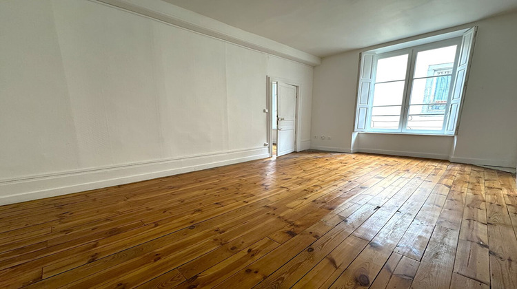 Ma-Cabane - Vente Immeuble CLERMONT-FERRAND, 460 m²