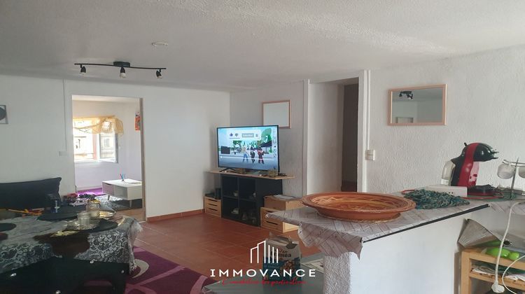 Ma-Cabane - Vente Immeuble Clermont-l'Hérault, 215 m²