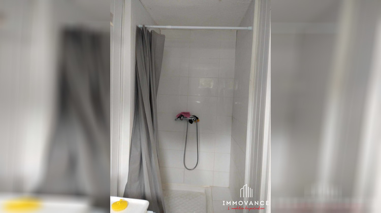 Ma-Cabane - Vente Immeuble Clermont-l'Hérault, 215 m²