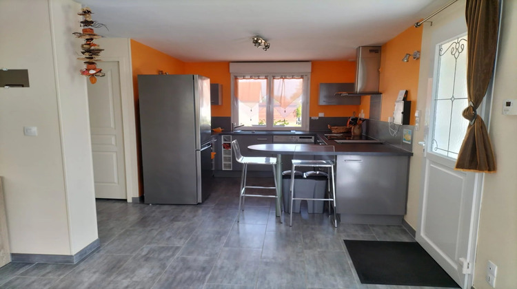 Ma-Cabane - Vente Immeuble Cléry-Saint-André, 215 m²