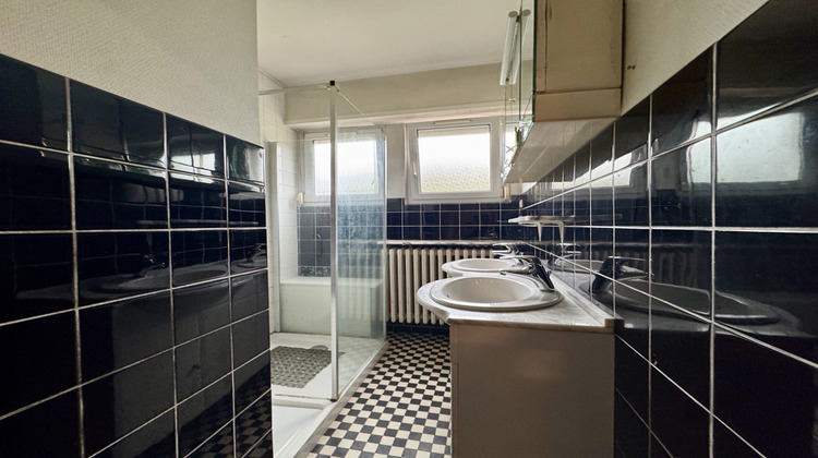 Ma-Cabane - Vente Immeuble Cocheren, 300 m²