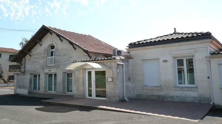 Ma-Cabane - Vente Immeuble COGNAC, 120 m²