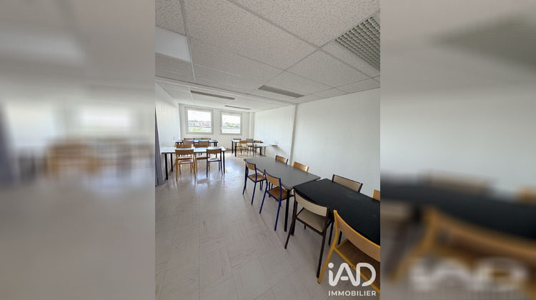 Ma-Cabane - Vente Immeuble Combs-la-Ville, 600 m²
