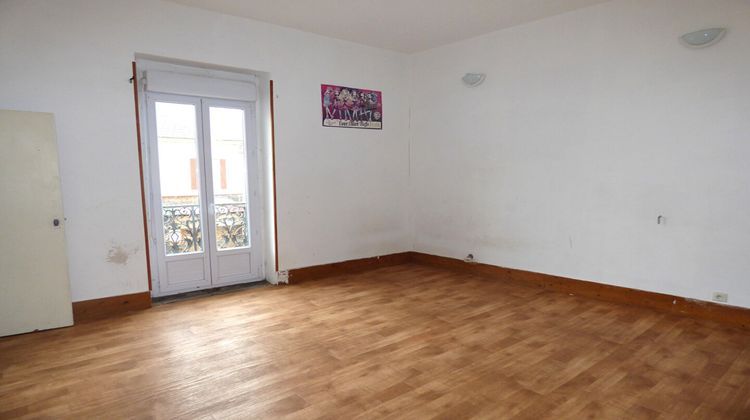 Ma-Cabane - Vente Immeuble COMMENTRY, 146 m²