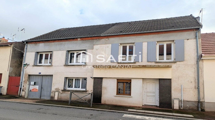 Ma-Cabane - Vente Immeuble Commentry, 152 m²
