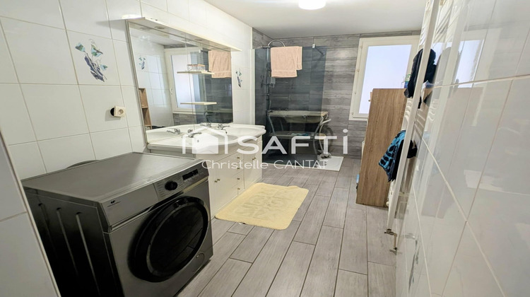 Ma-Cabane - Vente Immeuble Commentry, 152 m²