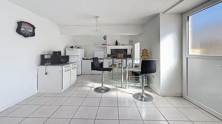 Ma-Cabane - Vente Immeuble COMPREIGNAC, 206 m²