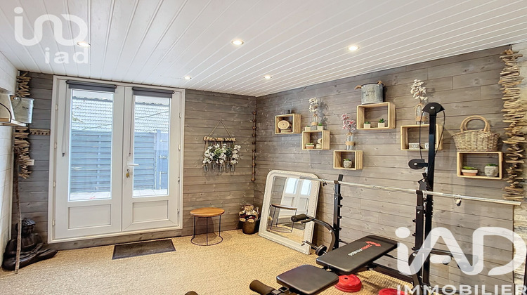 Ma-Cabane - Vente Immeuble Condé-Sainte-Libiaire, 216 m²