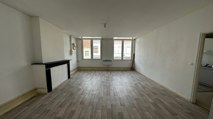 Ma-Cabane - Vente Immeuble Condé-sur-l'Escaut, 750 m²