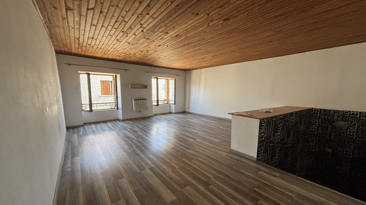 Ma-Cabane - Vente Immeuble Condrieu, 151 m²
