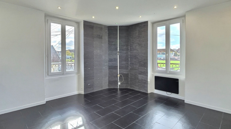 Ma-Cabane - Vente Immeuble CORBEIL-ESSONNES, 73 m²