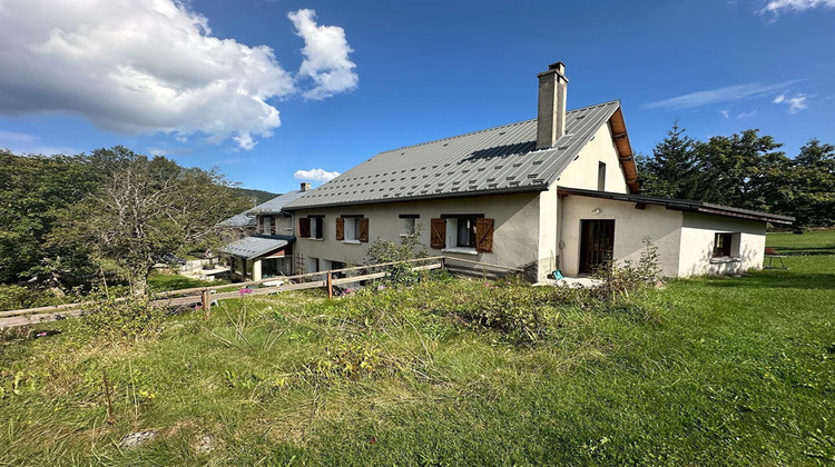 Ma-Cabane - Vente Immeuble CORRENCON-EN-VERCORS, 657 m²