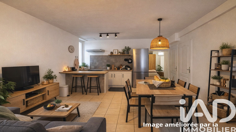 Ma-Cabane - Vente Immeuble Cosne-Cours-sur-Loire, 118 m²