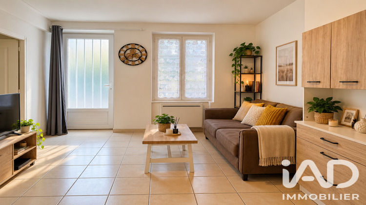 Ma-Cabane - Vente Immeuble Cosne-Cours-sur-Loire, 118 m²