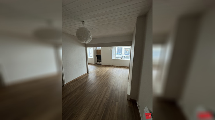 Ma-Cabane - Vente Immeuble Cossé-le-Vivien, 163 m²
