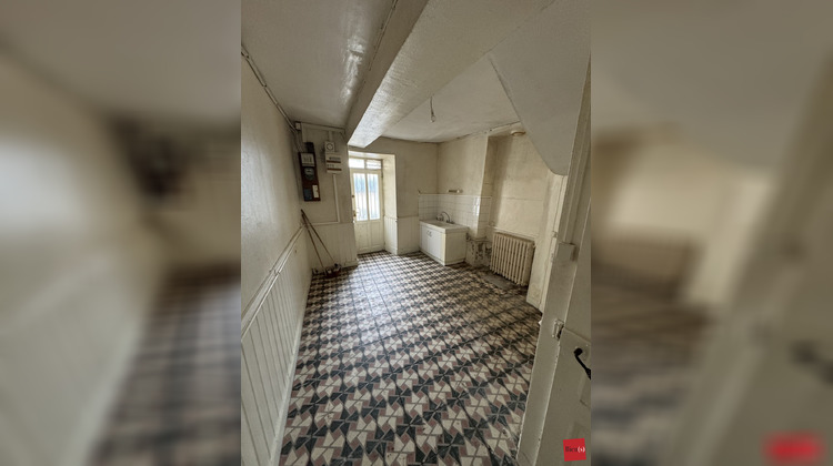 Ma-Cabane - Vente Immeuble Cossé-le-Vivien, 163 m²