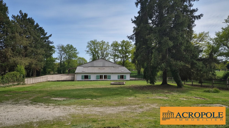 Ma-Cabane - Vente Immeuble Coullons, 600 m²