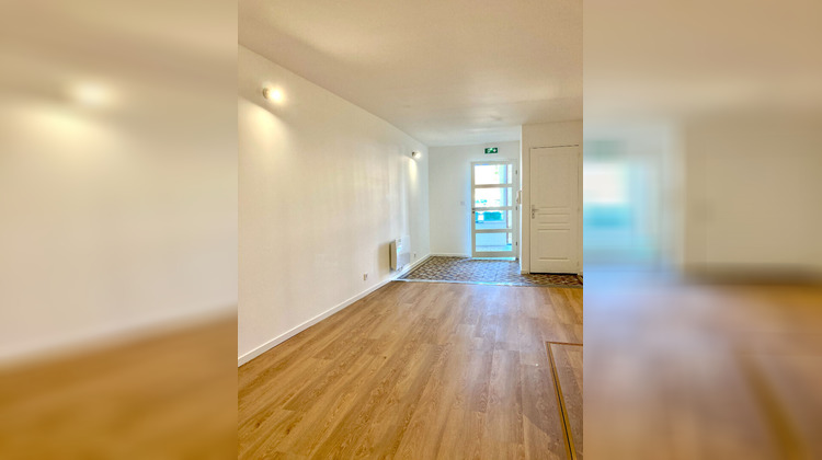 Ma-Cabane - Vente Immeuble COULONGES-SUR-L'AUTIZE, 85 m²