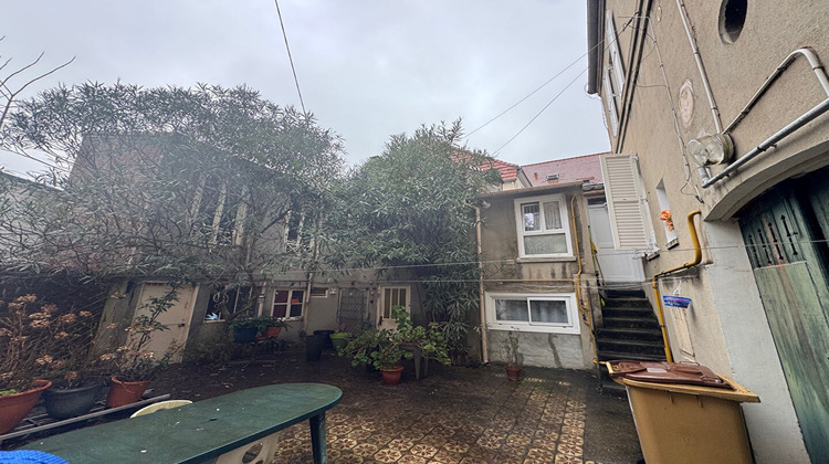 Ma-Cabane - Vente Immeuble COURBEVOIE, 194 m²