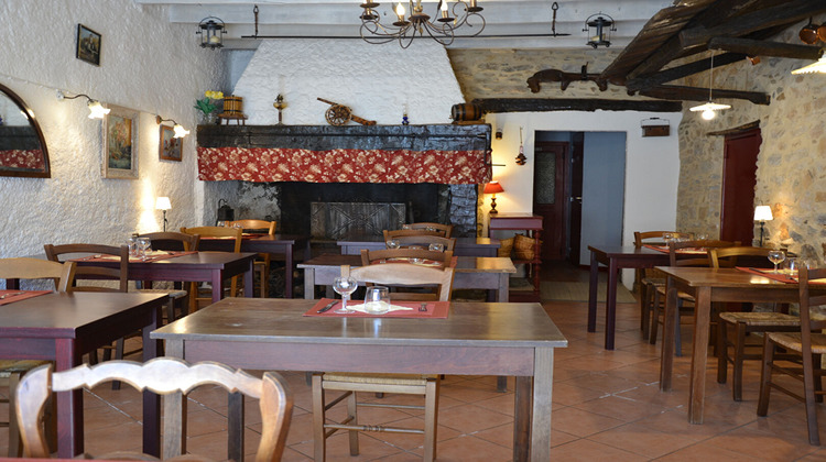 Ma-Cabane - Vente Immeuble COURNIOU, 220 m²