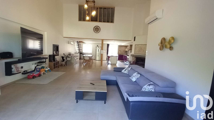 Ma-Cabane - Vente Immeuble Coursan, 298 m²