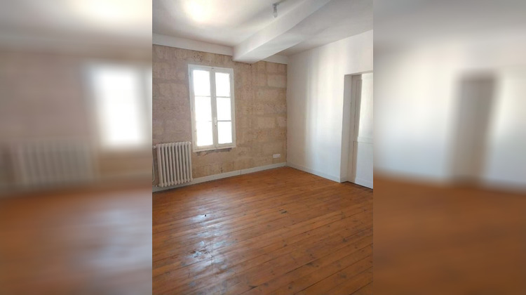 Ma-Cabane - Vente Immeuble COUTRAS, 270 m²