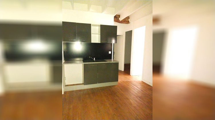 Ma-Cabane - Vente Immeuble COUTRAS, 270 m²