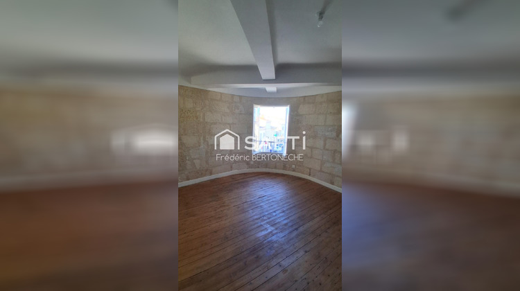 Ma-Cabane - Vente Immeuble Coutras, 280 m²