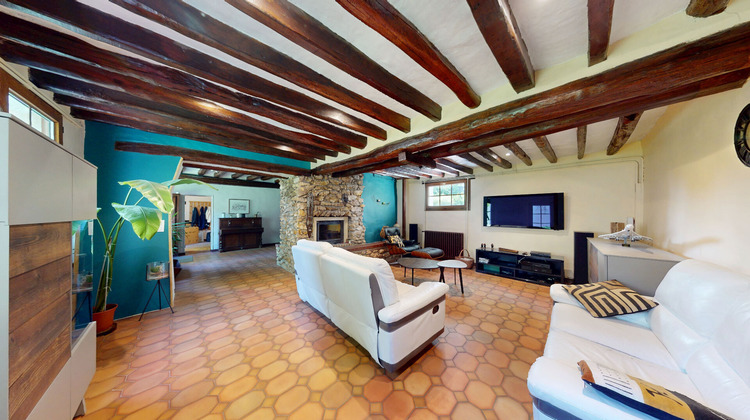 Ma-Cabane - Vente Immeuble CRECY-LA-CHAPELLE, 215 m²
