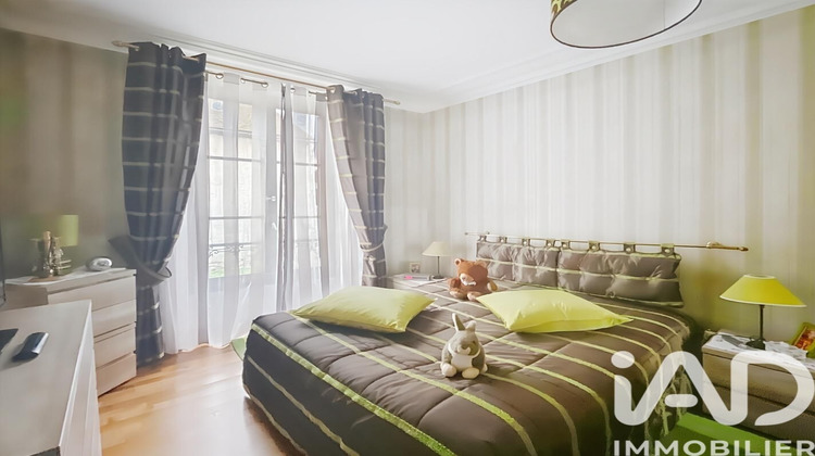 Ma-Cabane - Vente Immeuble Crespières, 273 m²