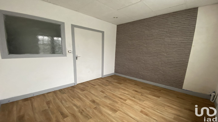 Ma-Cabane - Vente Immeuble Crèvecoeur-le-Grand, 250 m²