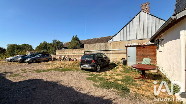 Ma-Cabane - Vente Immeuble Crèvecoeur-le-Grand, 259 m²