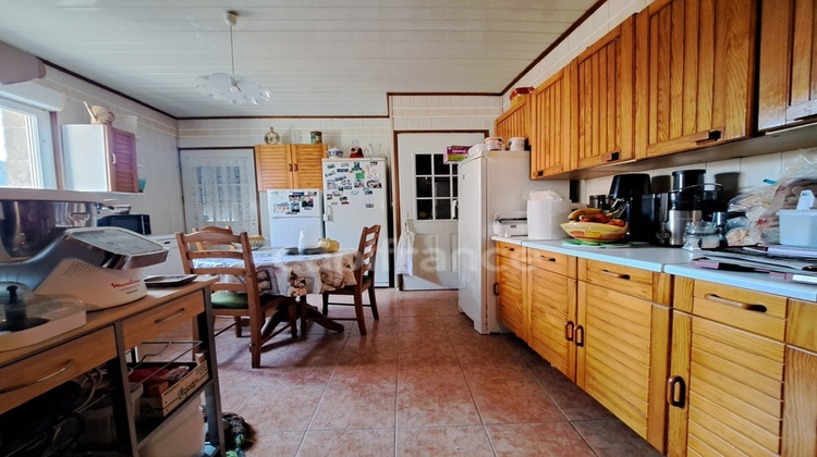 Ma-Cabane - Vente Immeuble CROUY, 76 m²